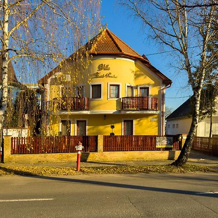 Villa Zlata Praha Heviz Bagian luar foto